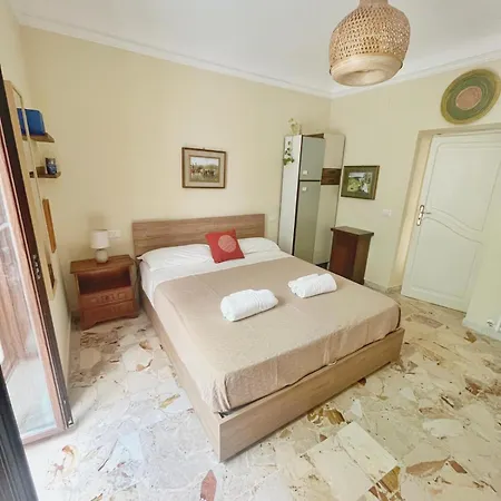 La Casa Nei Mondi